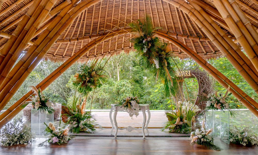 Aksari Resort Ubud wedding setting over the valley near Ubud
