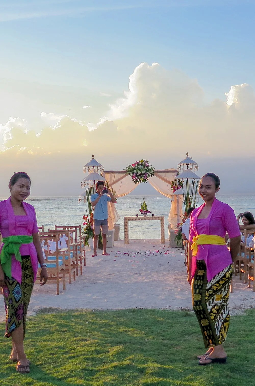 Beach ceremony arch and welcome dancers on the sand at d'Nusa Beach Club and Resort, Nusa Lembongan, Bali