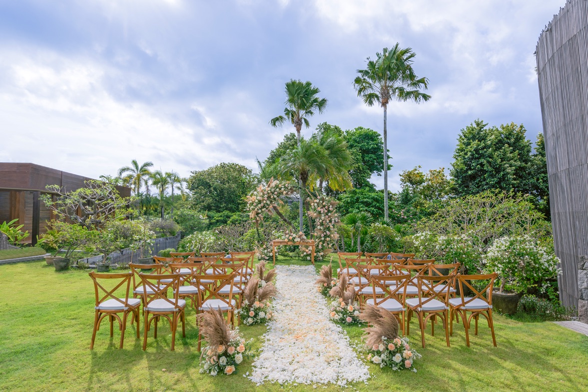 Reception and dining area at Peppers Seminyak in seminyak, Bali