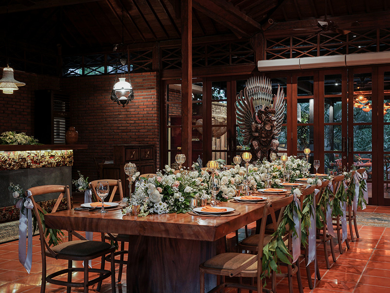 Traditional Joglo house and grounds at Plataran Canggu