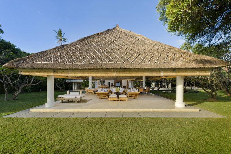 The main living pavilion at Villa Atas Ombak, open-sided and facing the garden