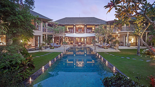 Villa Avalon estate in Canggu, with its pool and garden set among the three linked villas