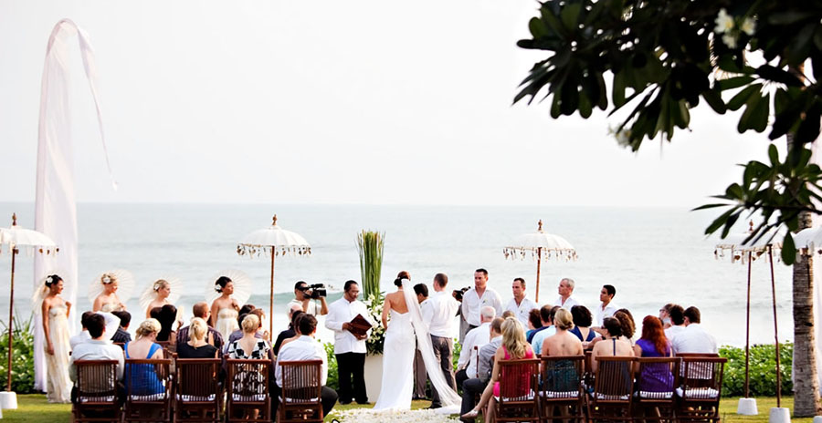 The lawn at Villa Melissa set up for an outdoor wedding ceremony