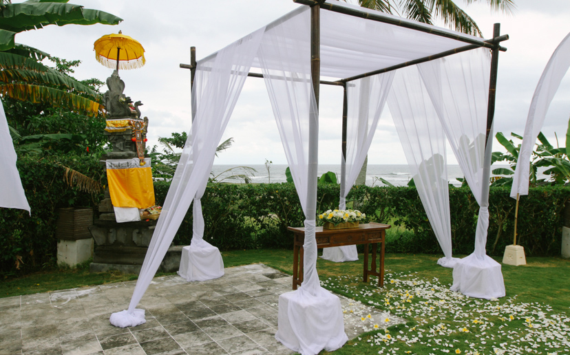 Outdoor dinner set up on the Villa Shalimar lawn, styled with long tables