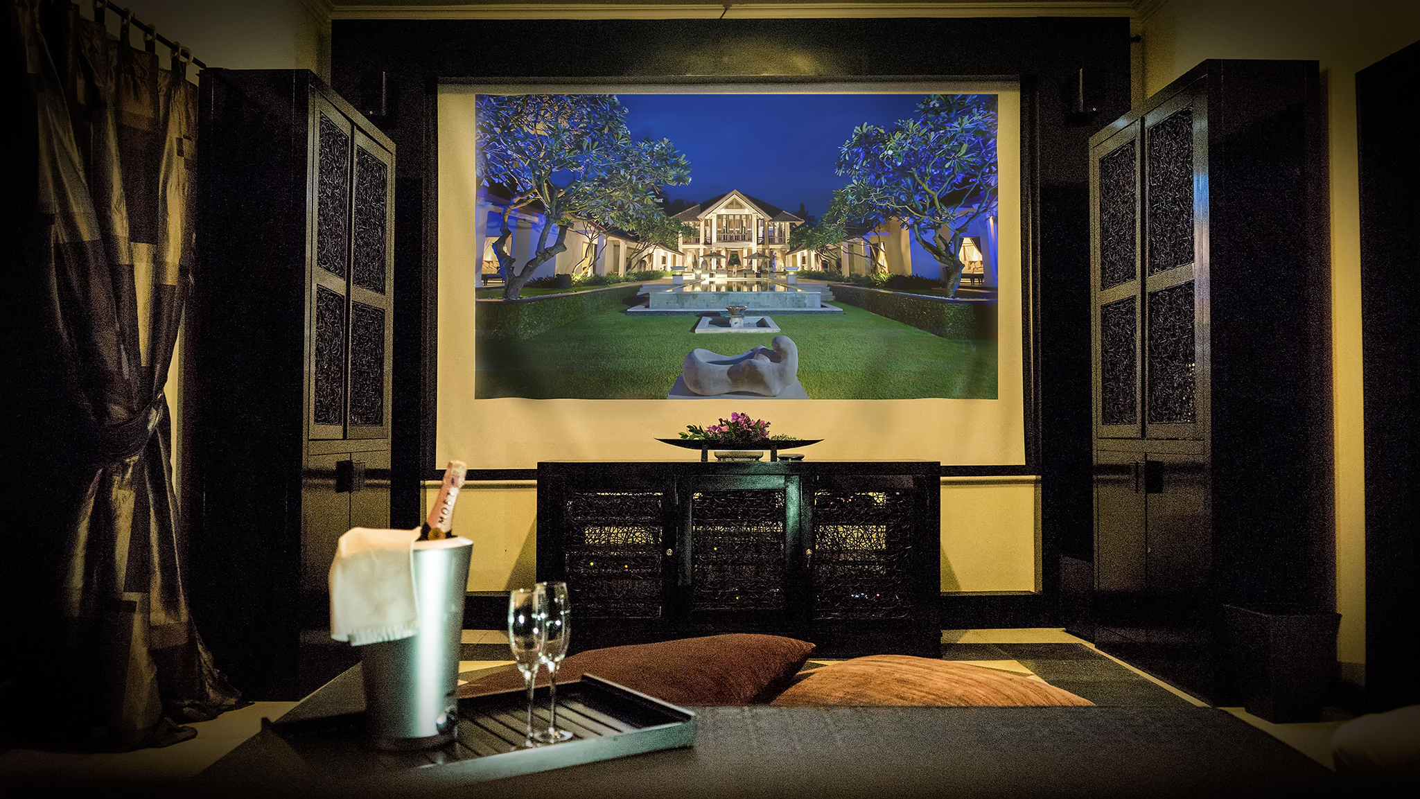 Media room at Villa Ylang Ylang entertainment space in Ketewel